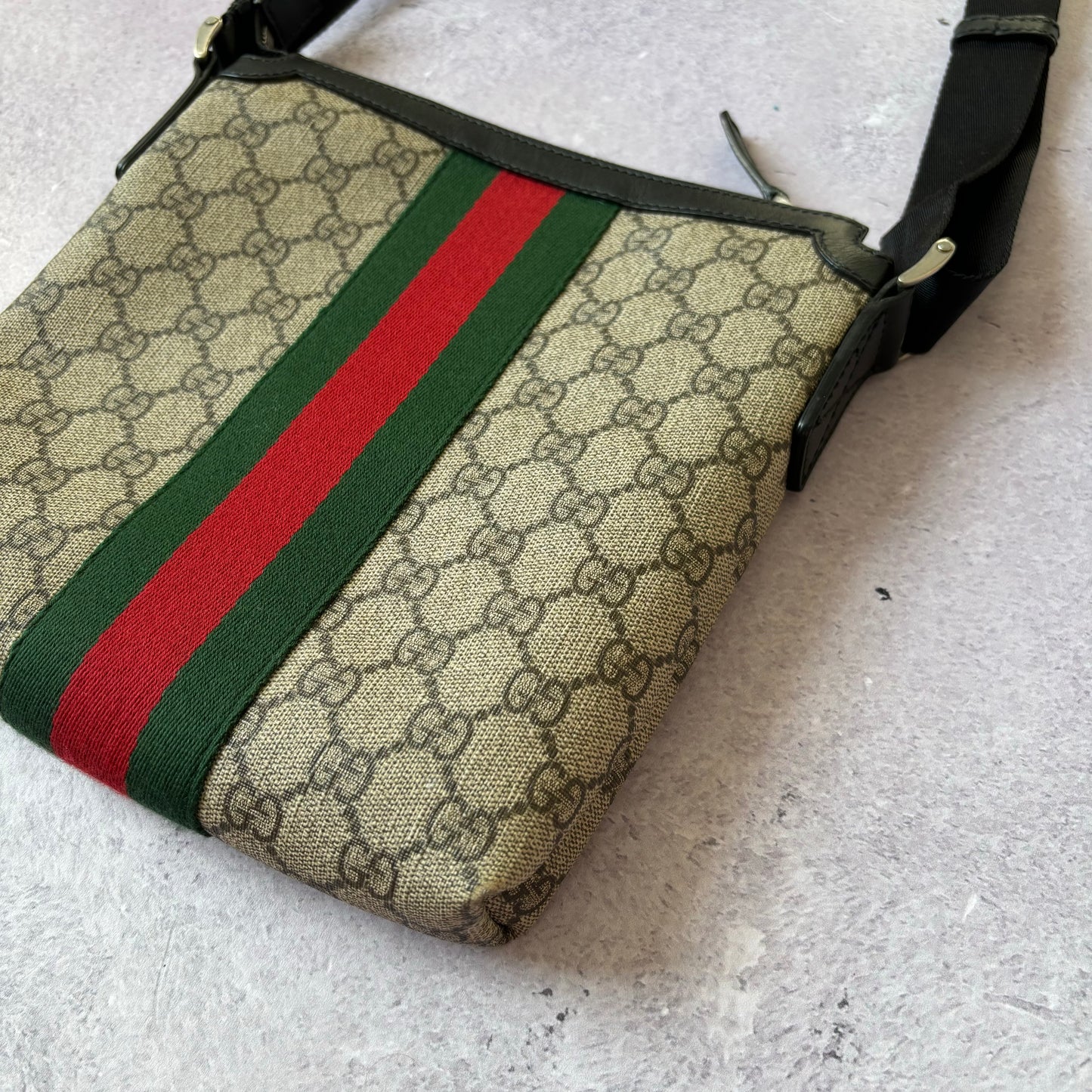 Gucci Messenger Bag