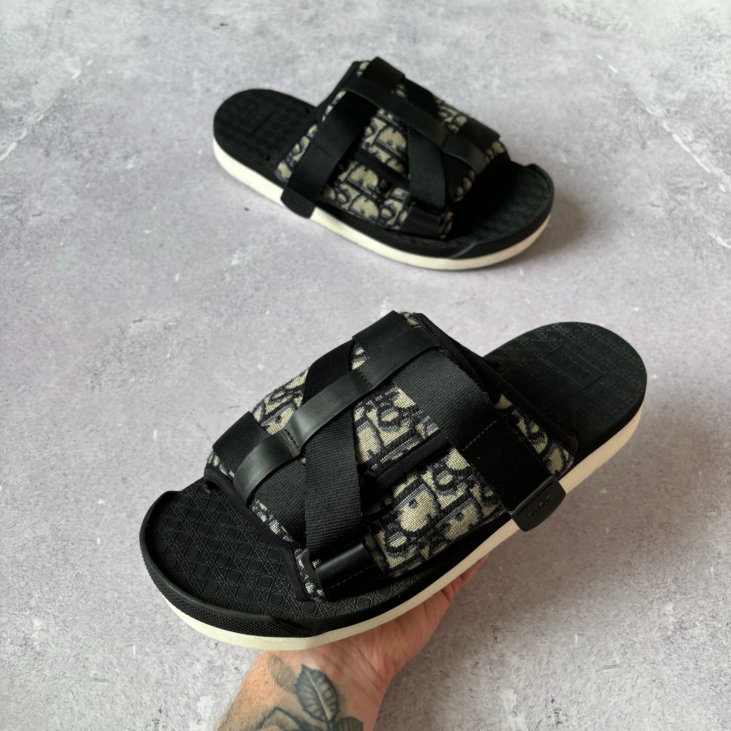 Dior Alpha Sliders - UK 8