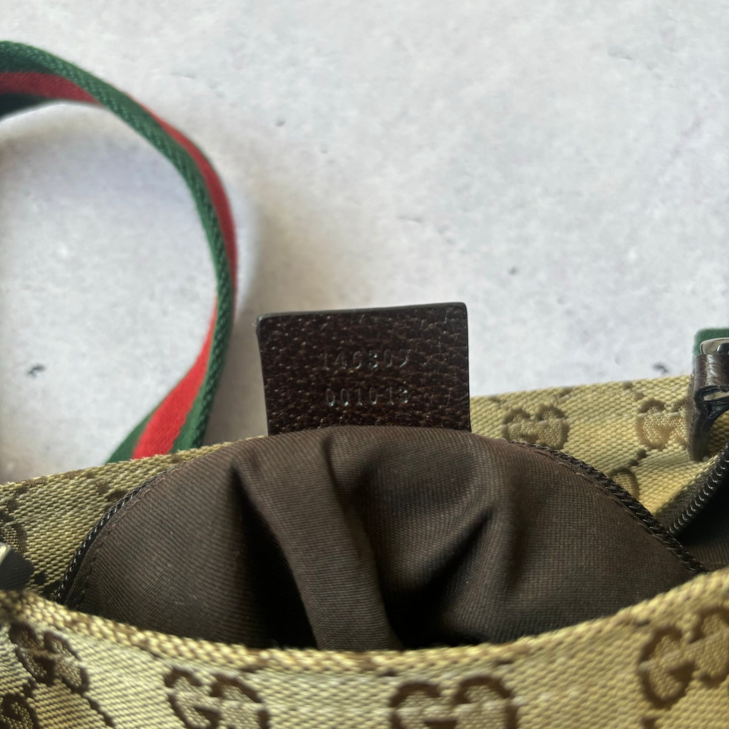 Gucci Messenger Bag