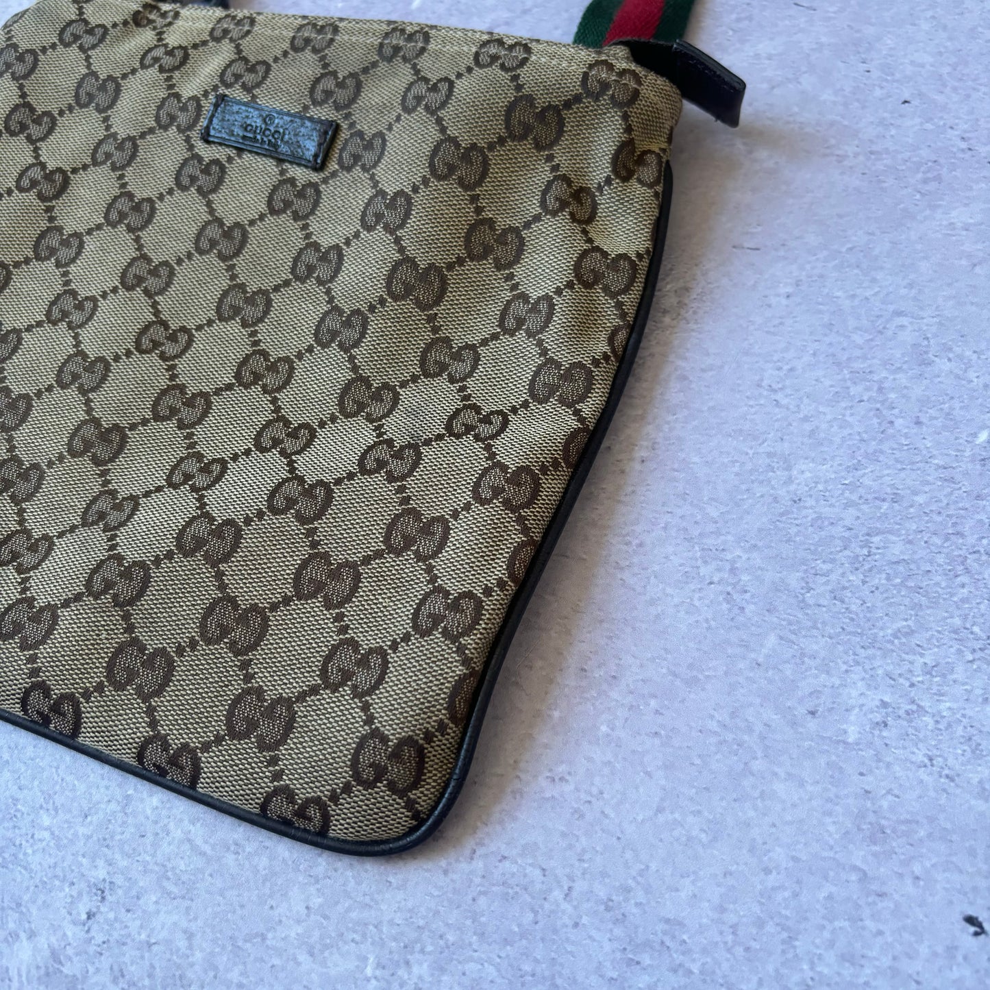Gucci Messenger Bag