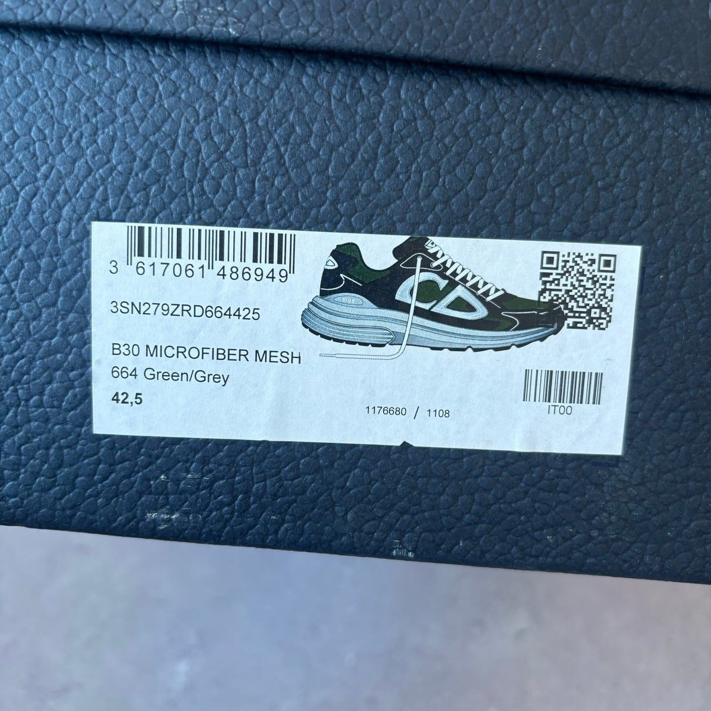 Dior B30 Trainers - UK 8.5