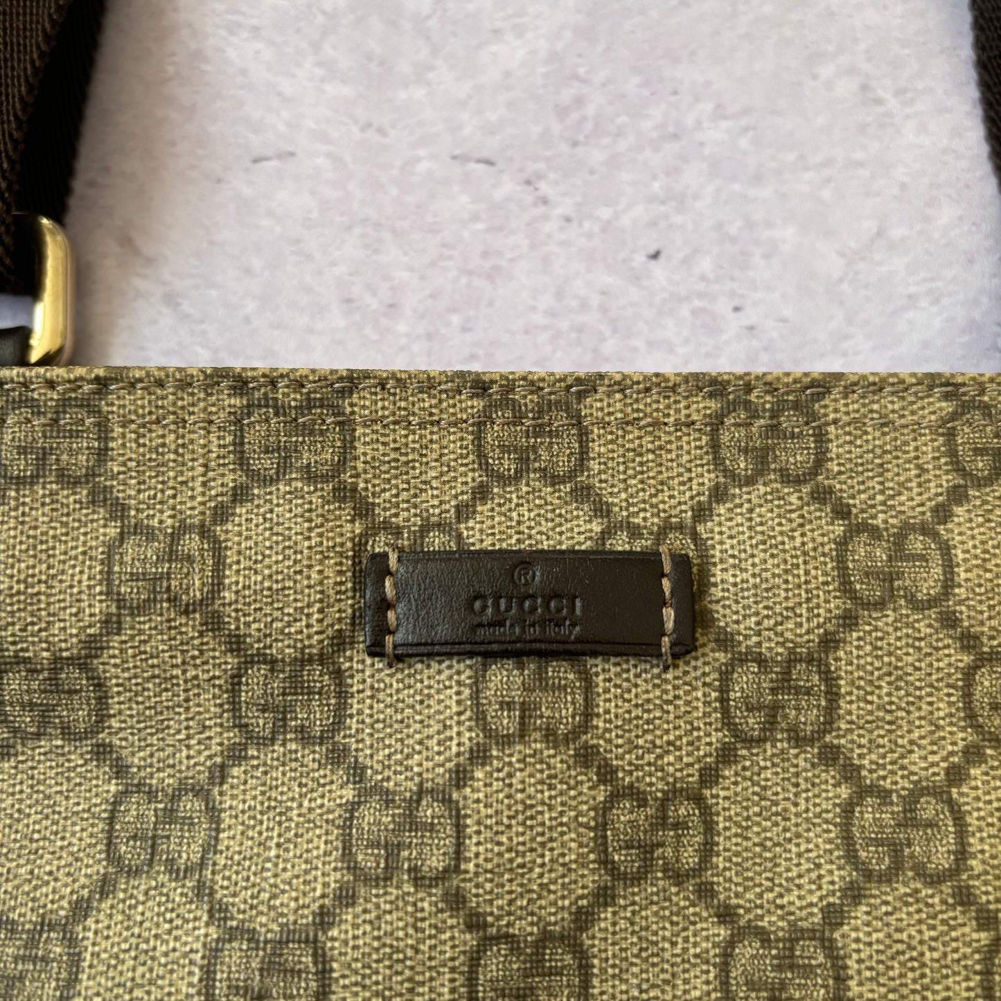 Gucci Messenger Bag