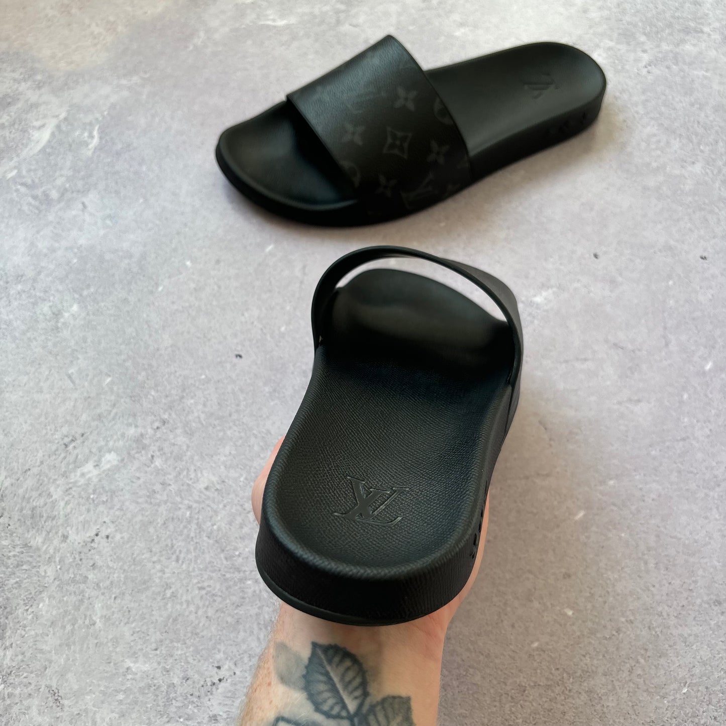 Louis Vuitton Waterfront Mule Sliders - Fits UK 10/10.5