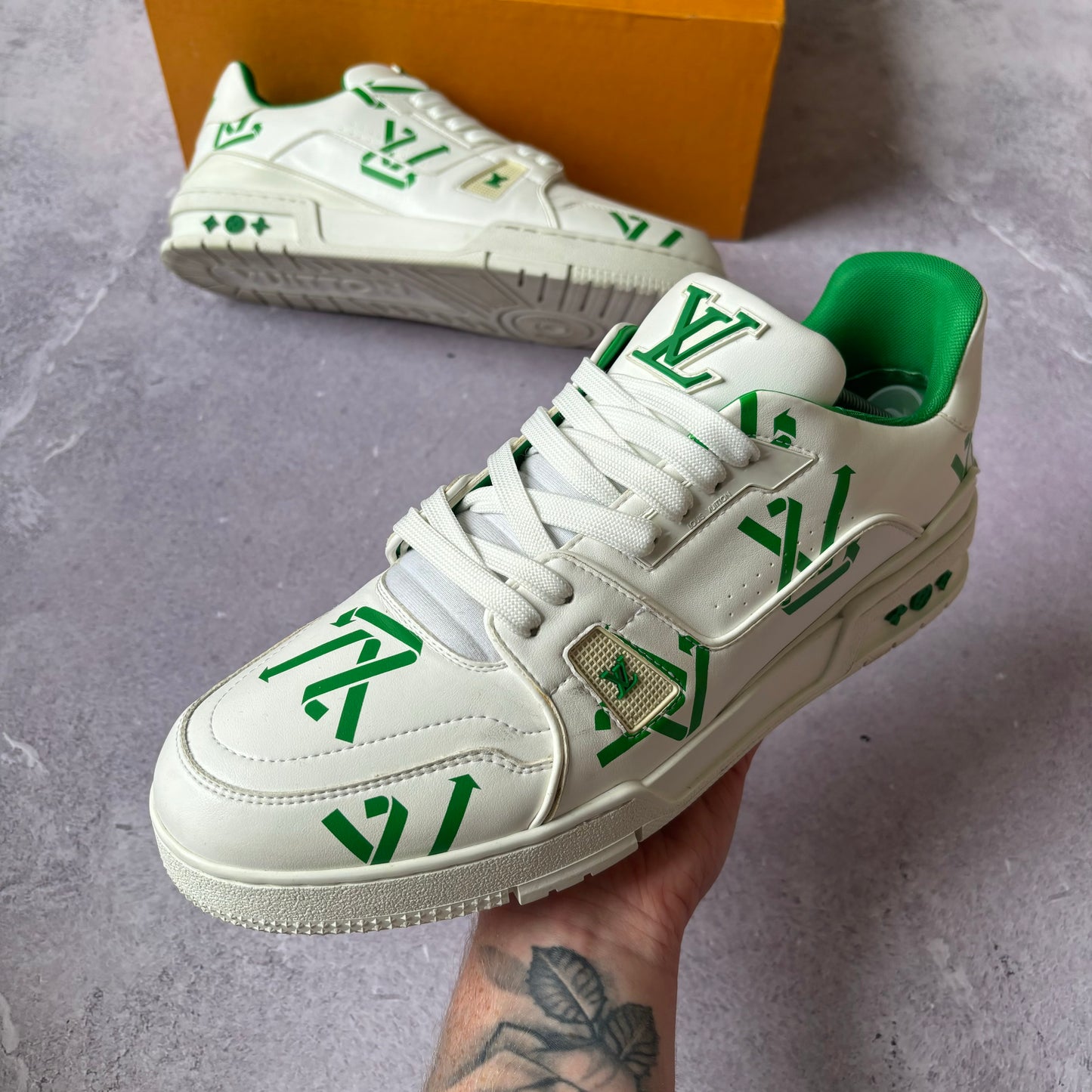Louis Vuitton Trainers - UK 11