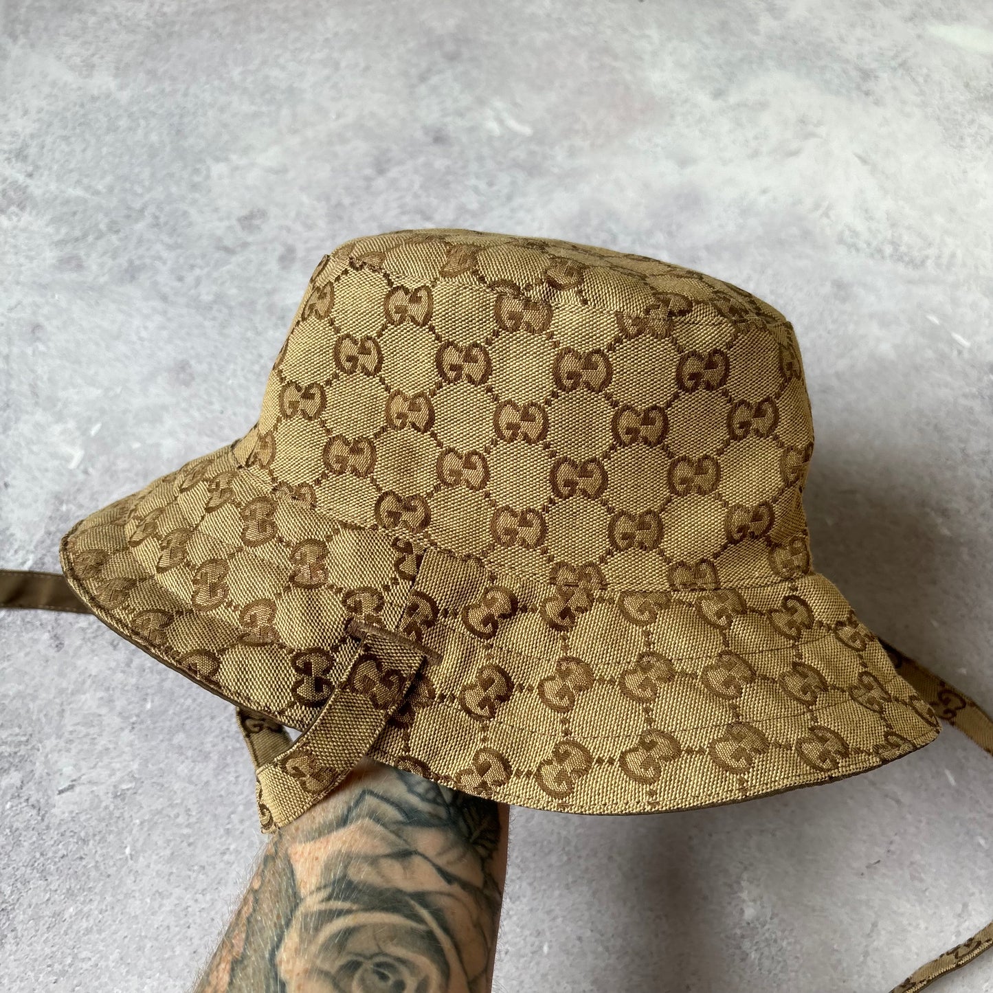 Gucci Bucket Hat (Reversible)