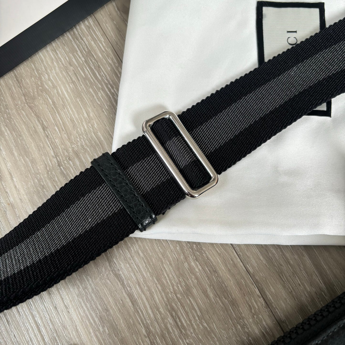 Gucci Messenger Bag
