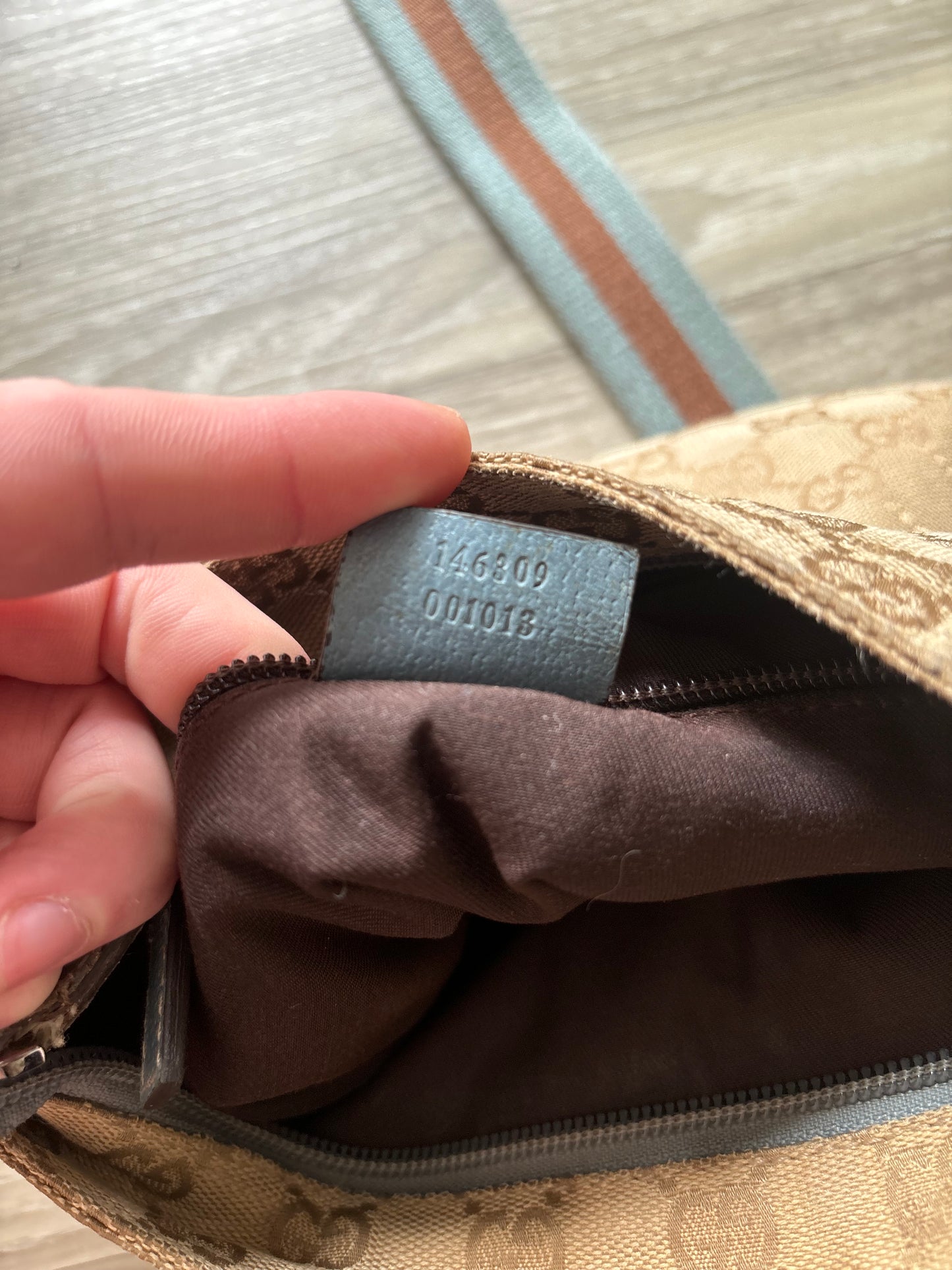 Gucci Messenger Bag