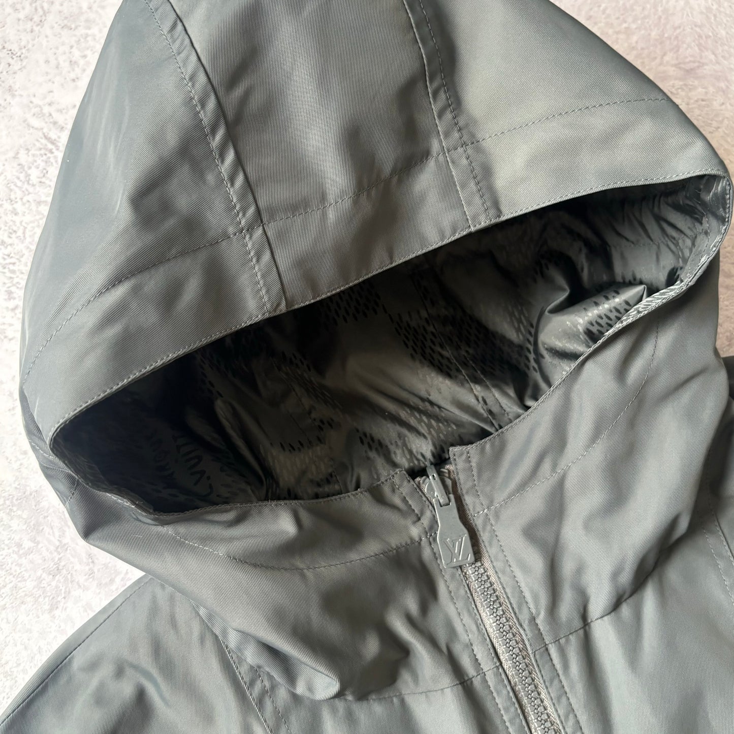 Louis Vuitton Damier Jacquard Reversible Windbreaker - Fits Medium