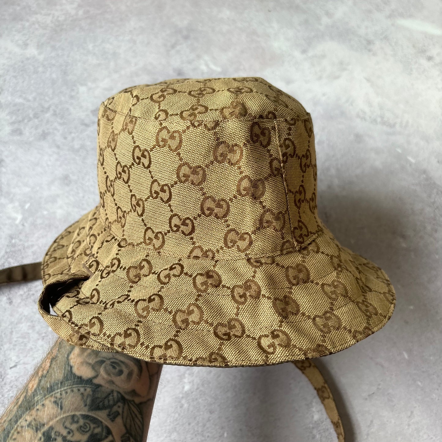 Gucci Bucket Hat (Reversible)