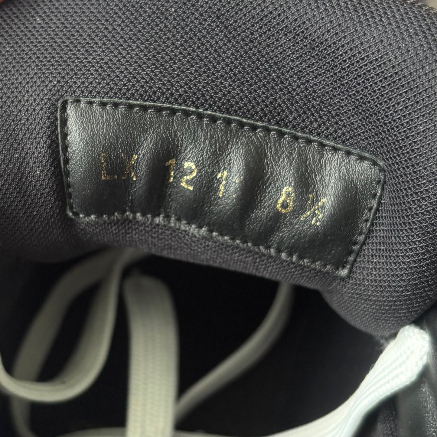 Louis Vuitton Trainers - Fits UK 9/9.5
