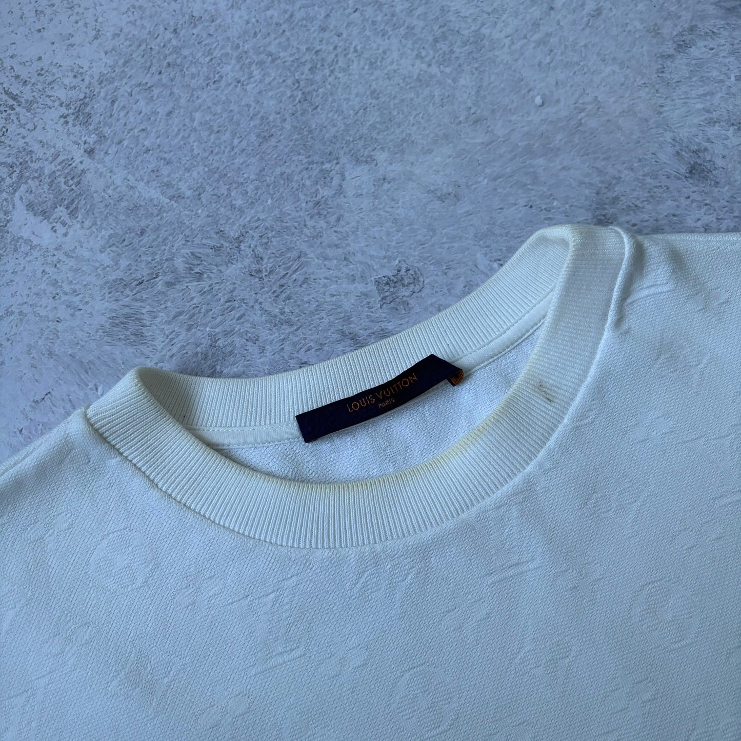 Louis Vuitton Monogram T-Shirt - Small