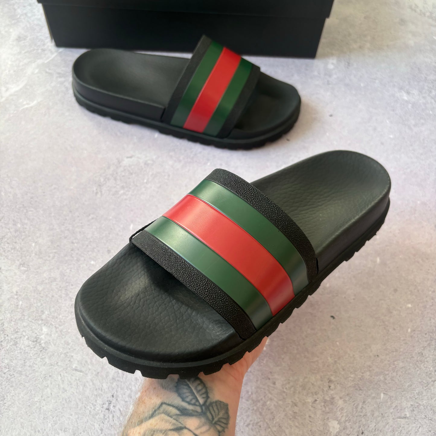 Gucci Web Sliders - UK 8