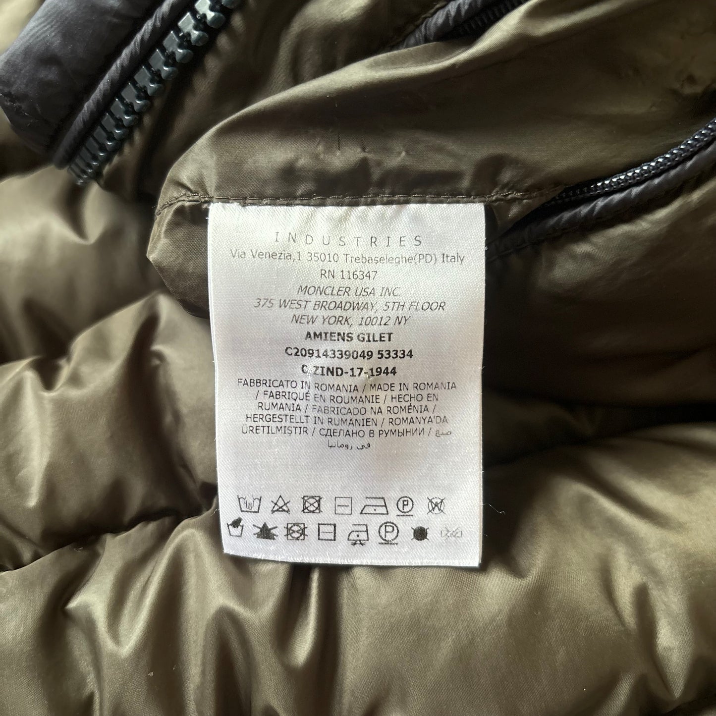 Moncler Amiens Gilet - Size 5 (Fits Medium)
