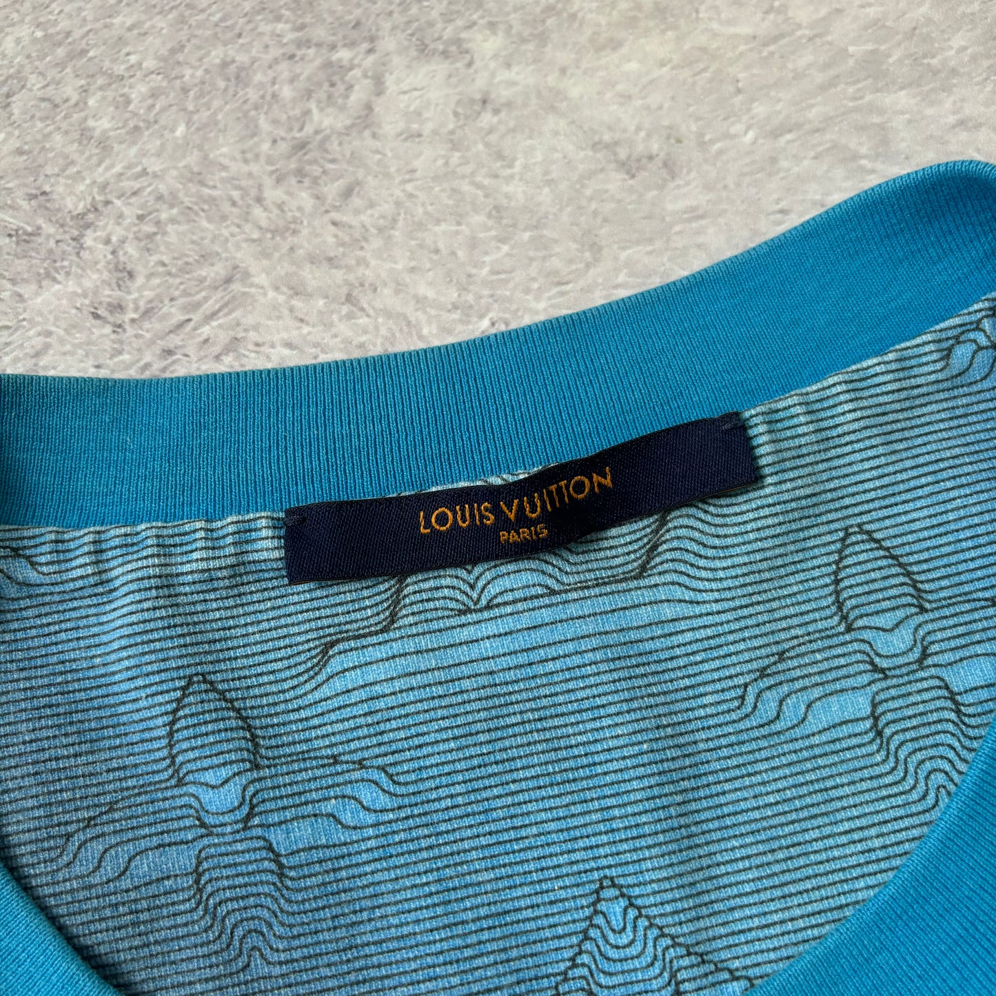 Louis Vuitton 2054 T-Shirt - Large
