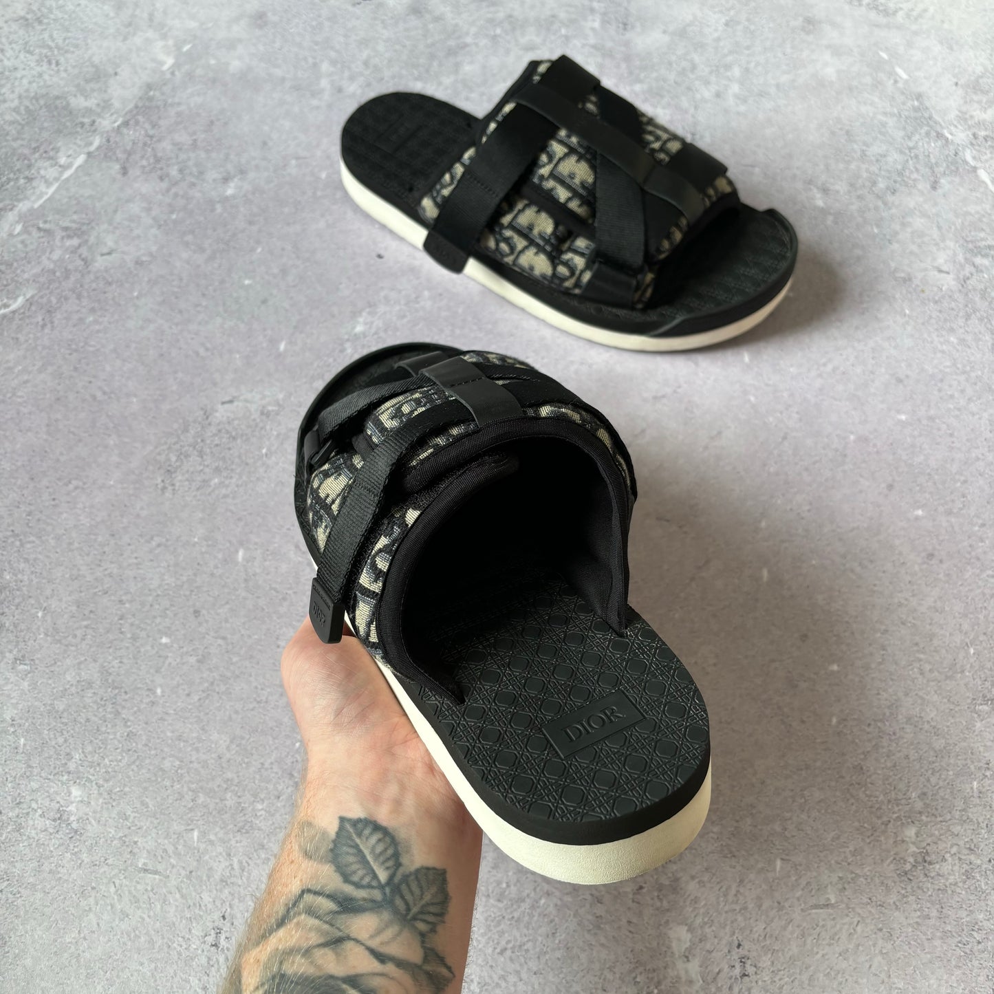 Dior Alpha Sliders - UK 8