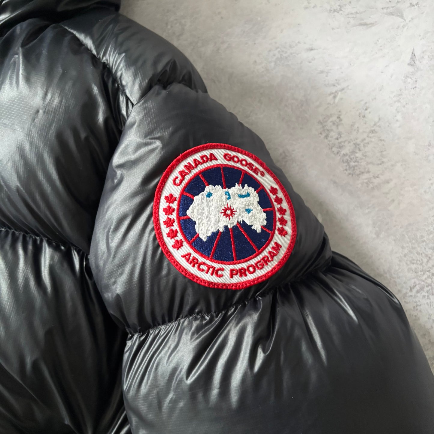 Canada Goose Crofton Puffer Jacket - Large