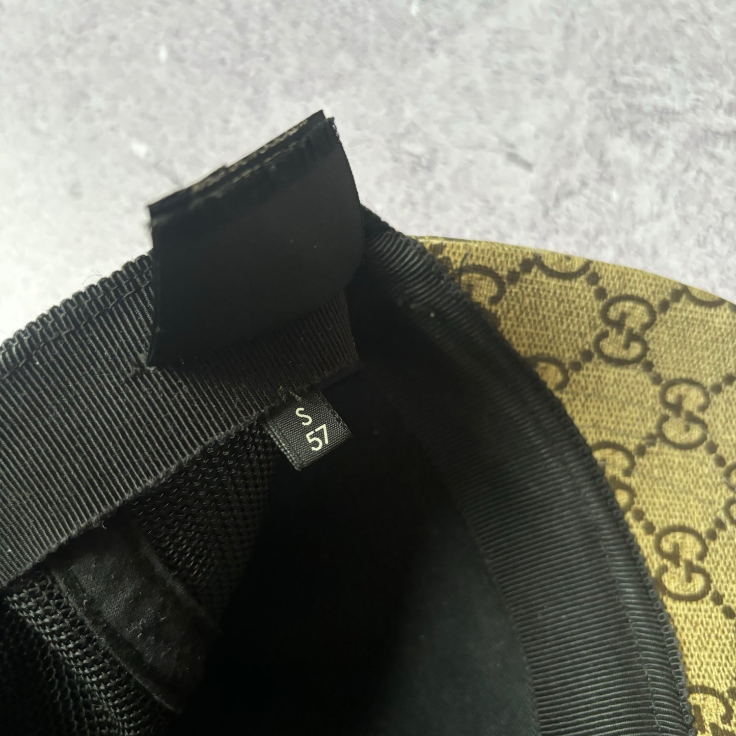 Gucci Cap - Small