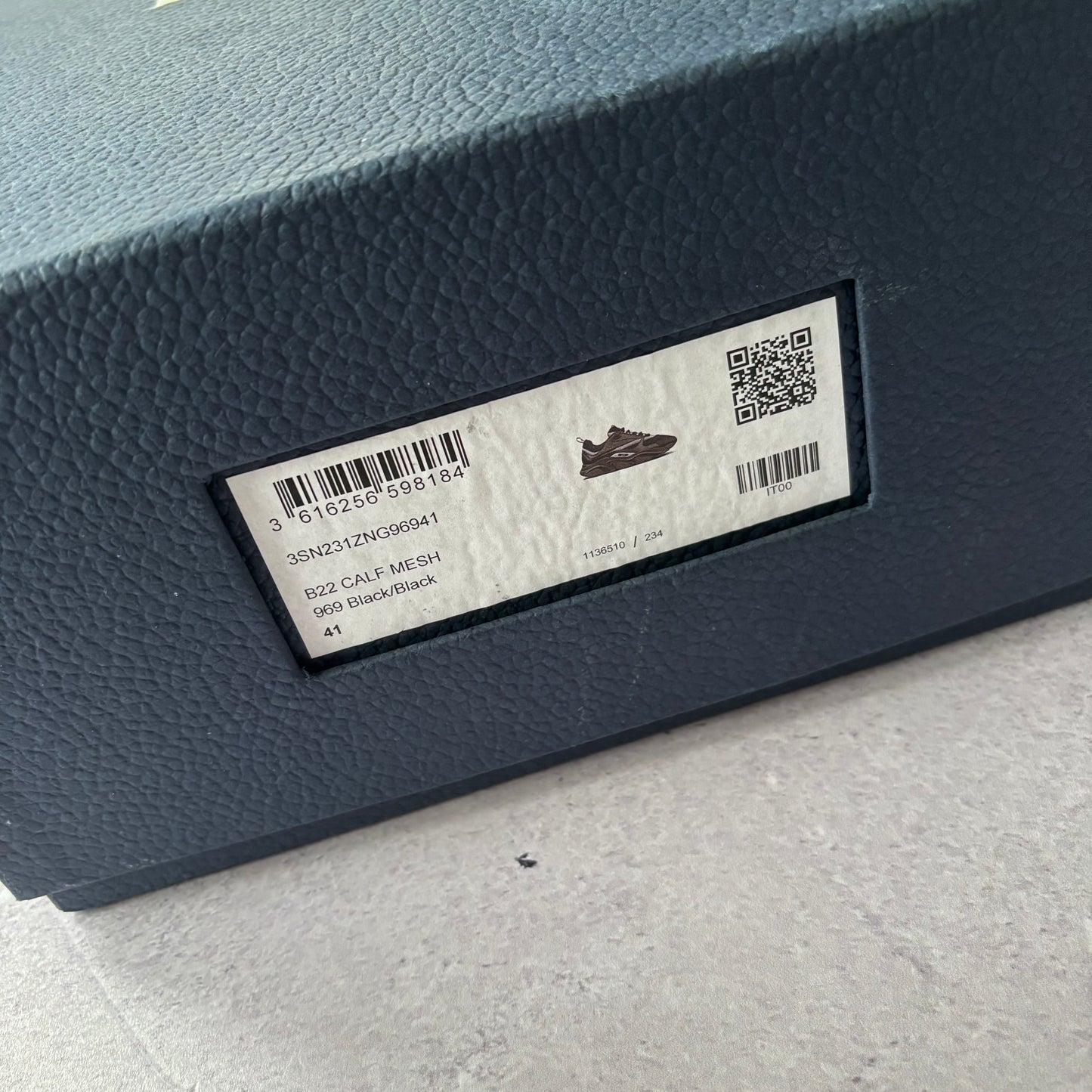 Dior B22 Trainers - UK 7