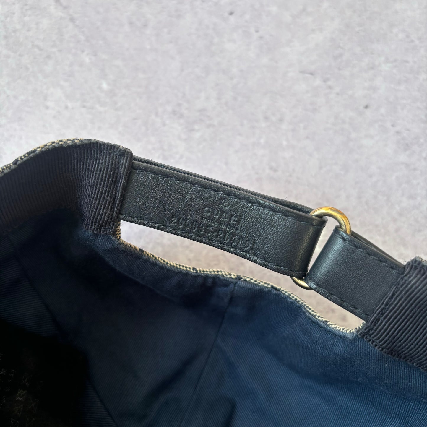 Gucci Cap - Large