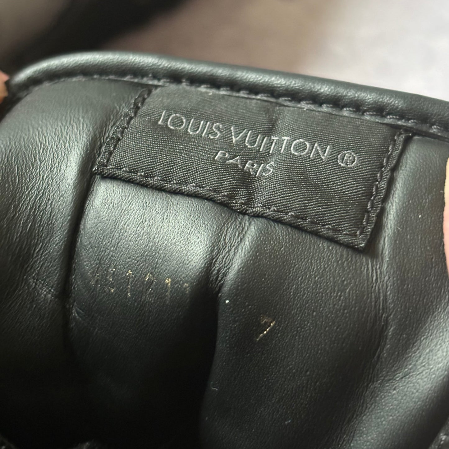 Louis Vuitton Runaway Trainers - UK 8