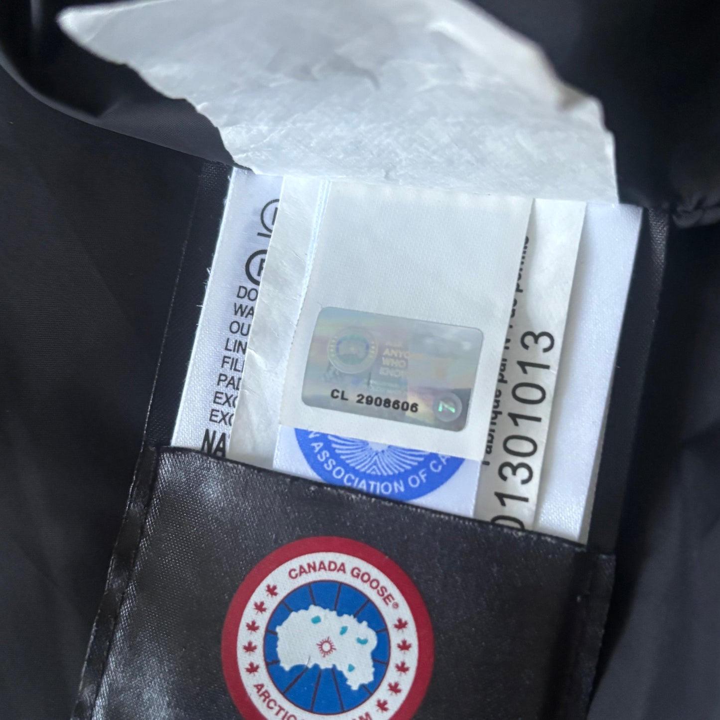 Canada Goose Wyndham Parka - Medium