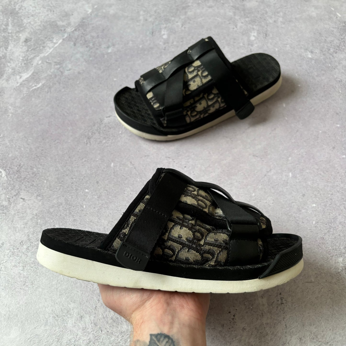 Dior Alpha Sliders - UK 7