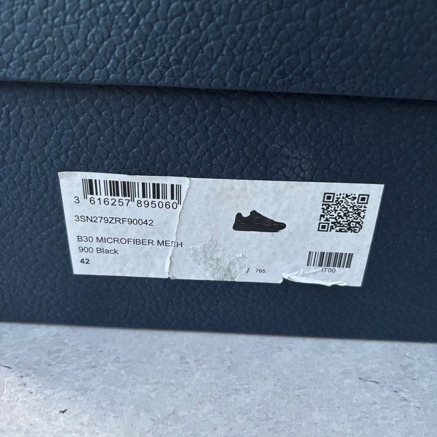 Dior B30 Trainers - UK 8