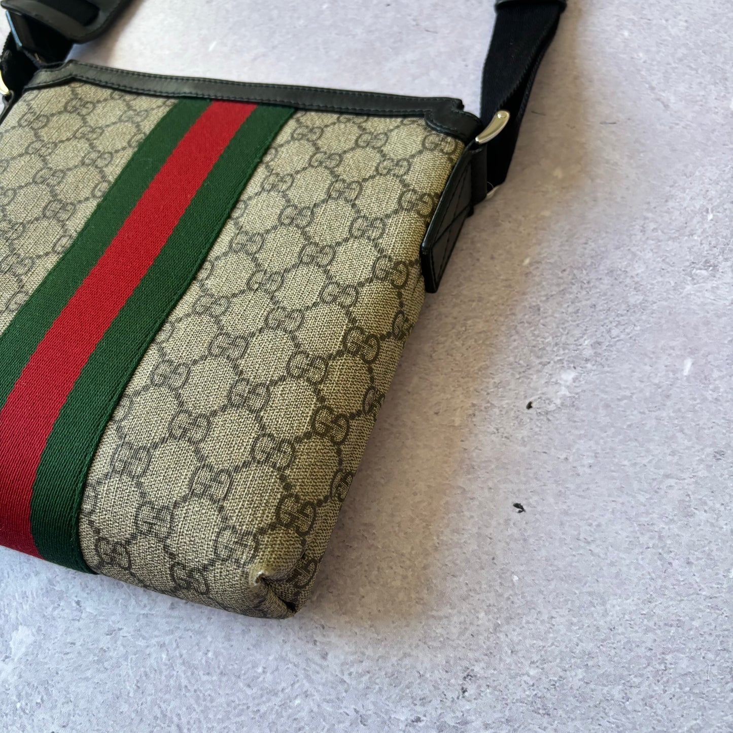 Gucci Messenger Bag