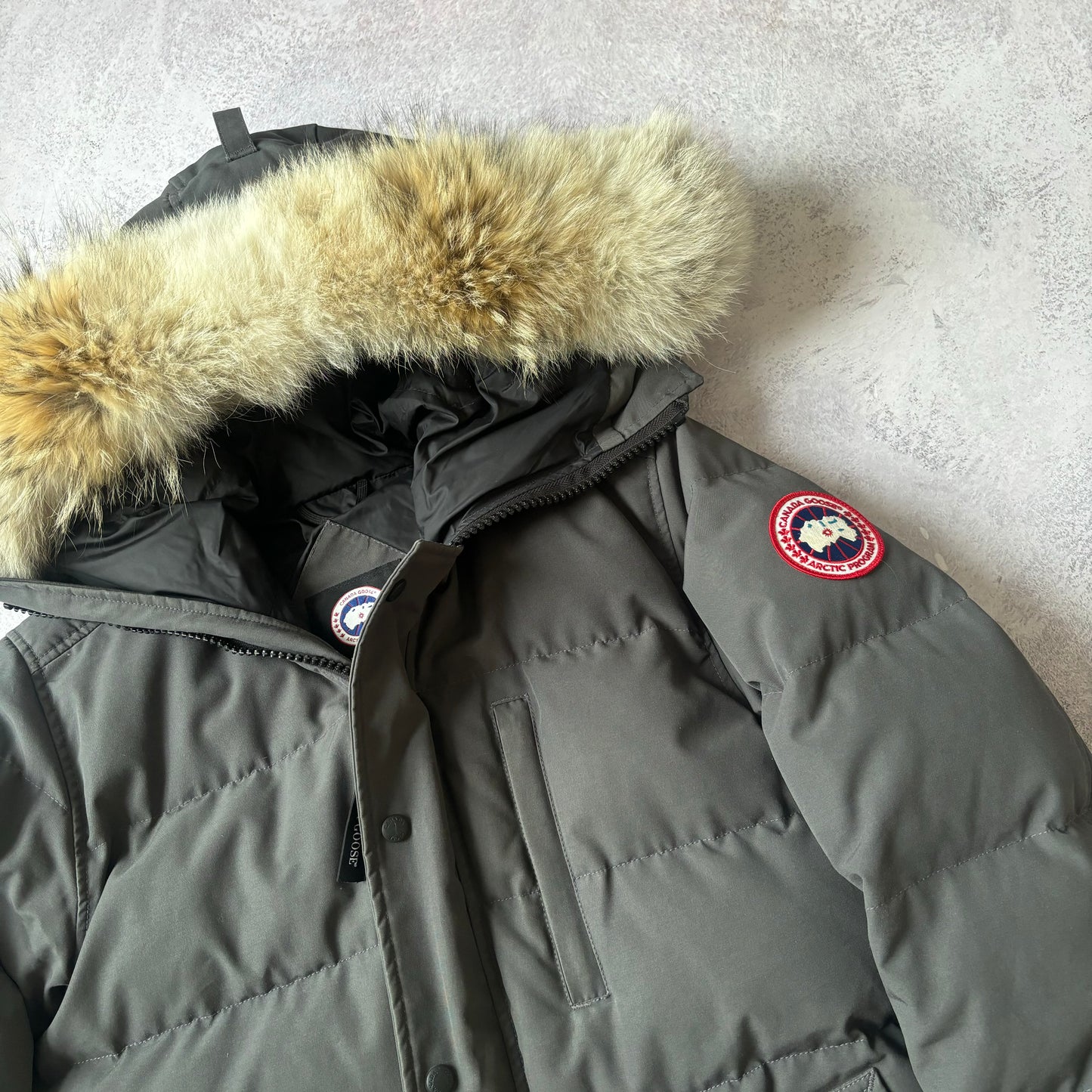 Canada Goose Carson Parka Jacket - Medium
