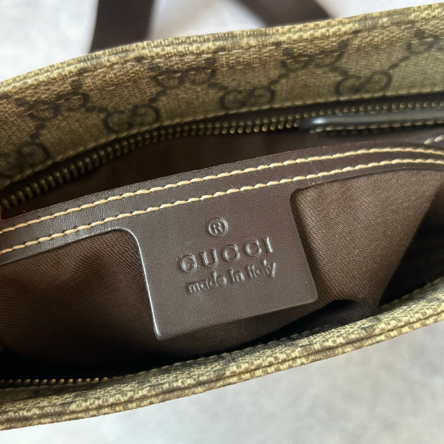Gucci Messenger Bag