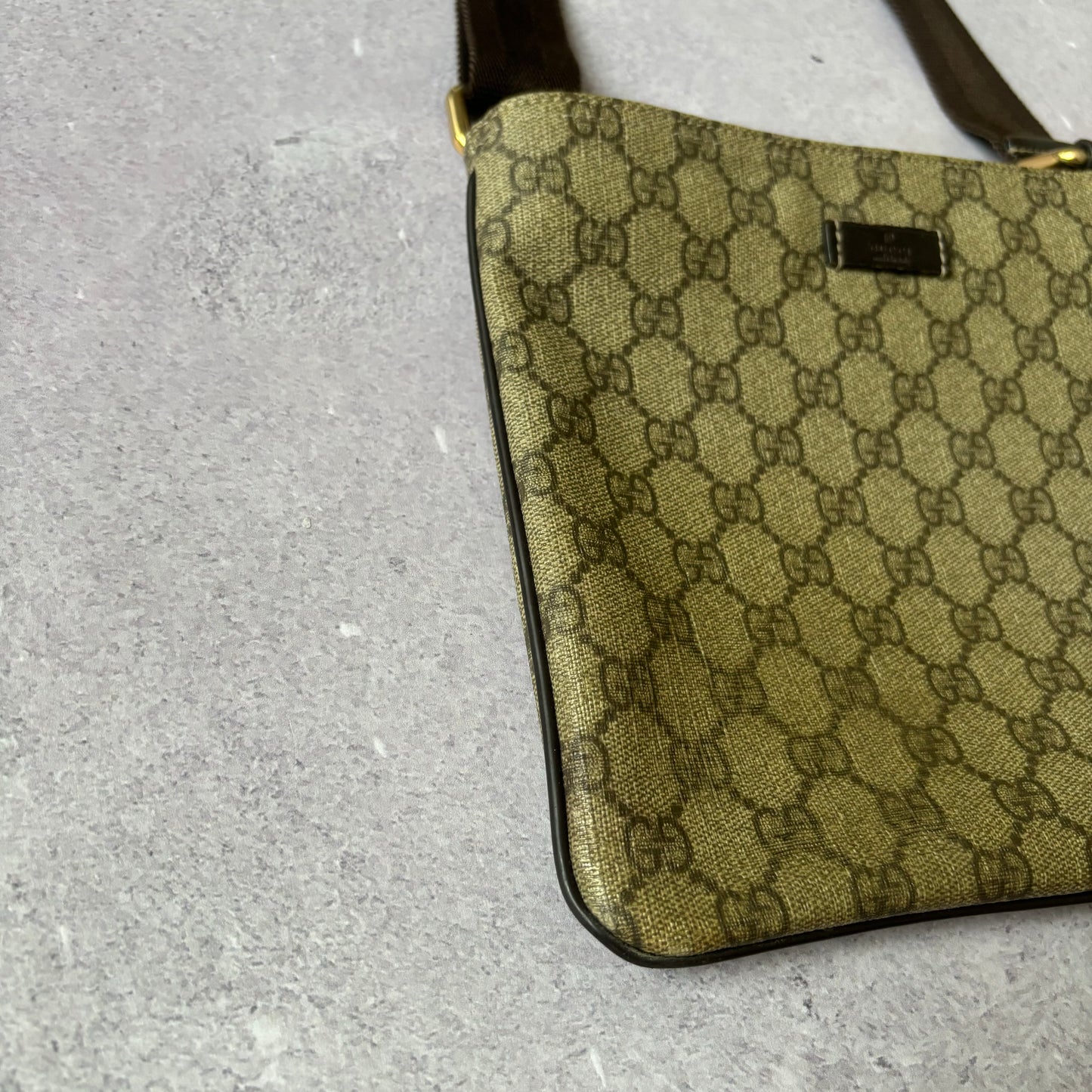 Gucci Messenger Bag