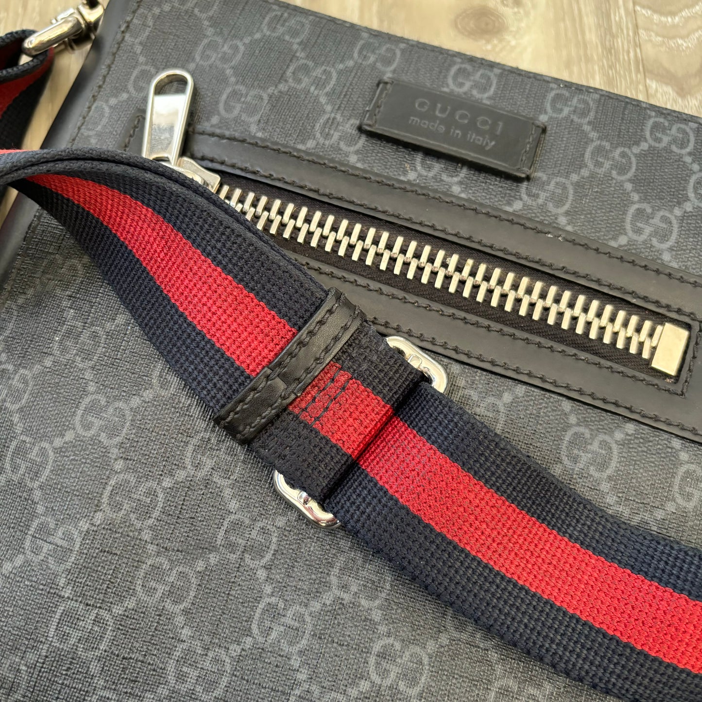 Gucci Messenger Bag