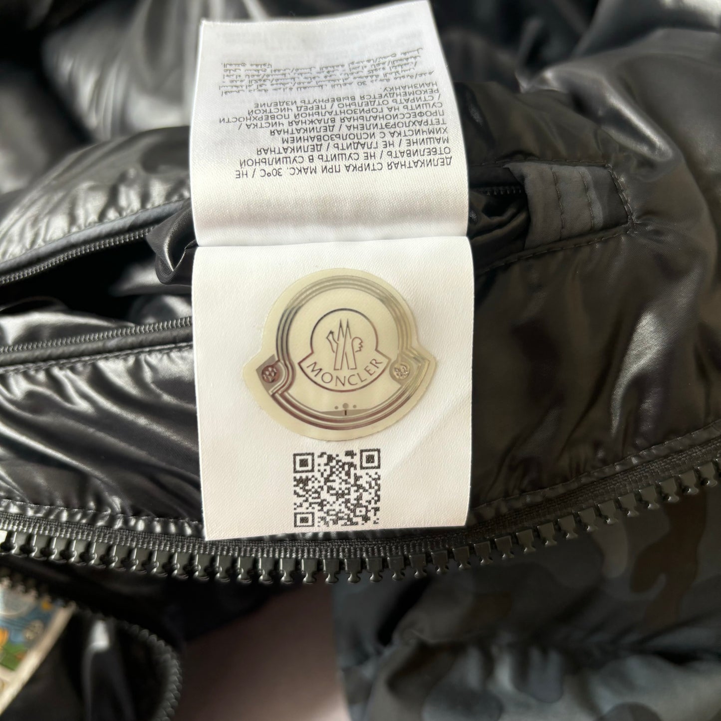 Moncler Aiton Puffer Jacket - Size 2