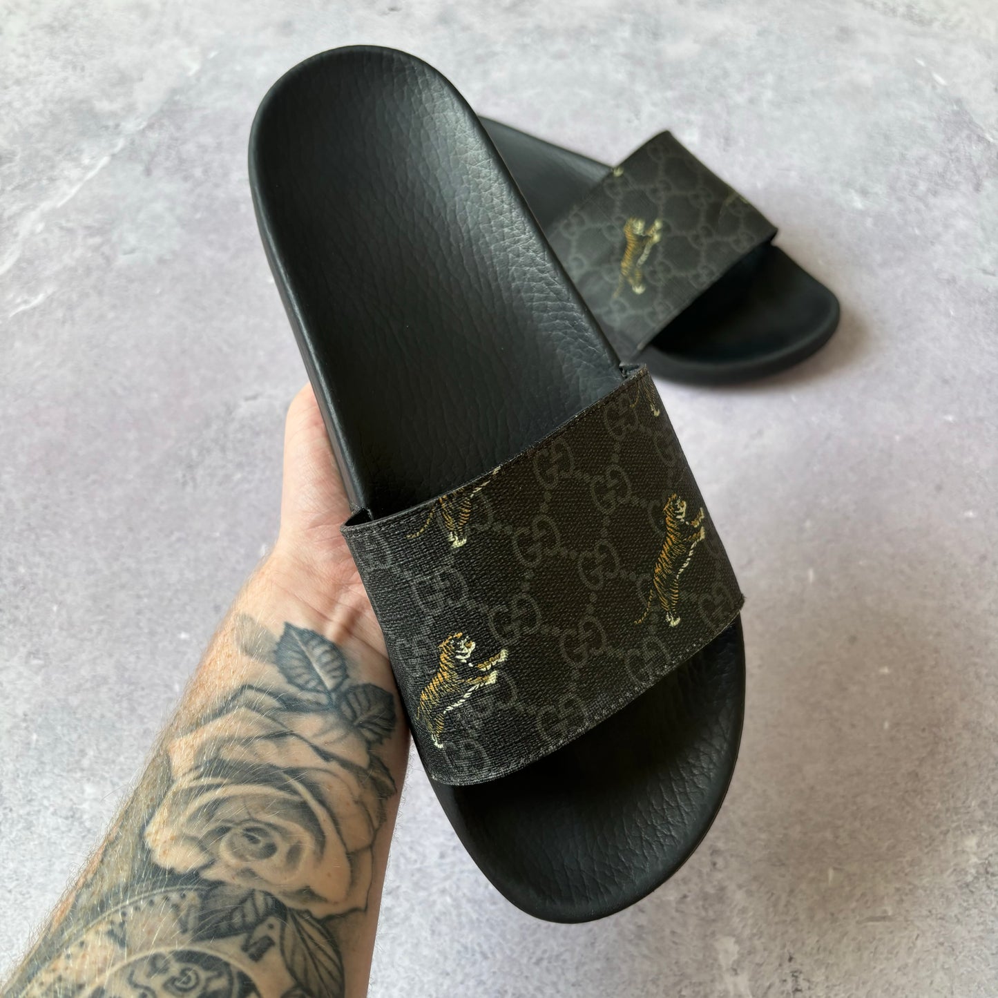 Gucci Sliders - UK 9