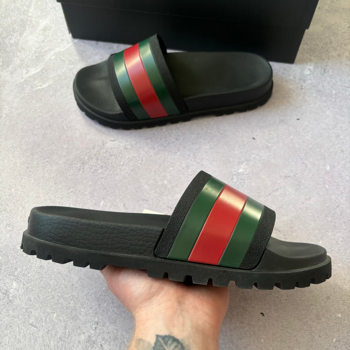 Gucci Web Sliders - UK 8