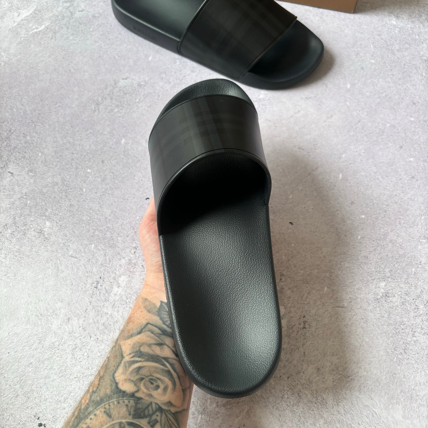Burberry Sliders - UK 11