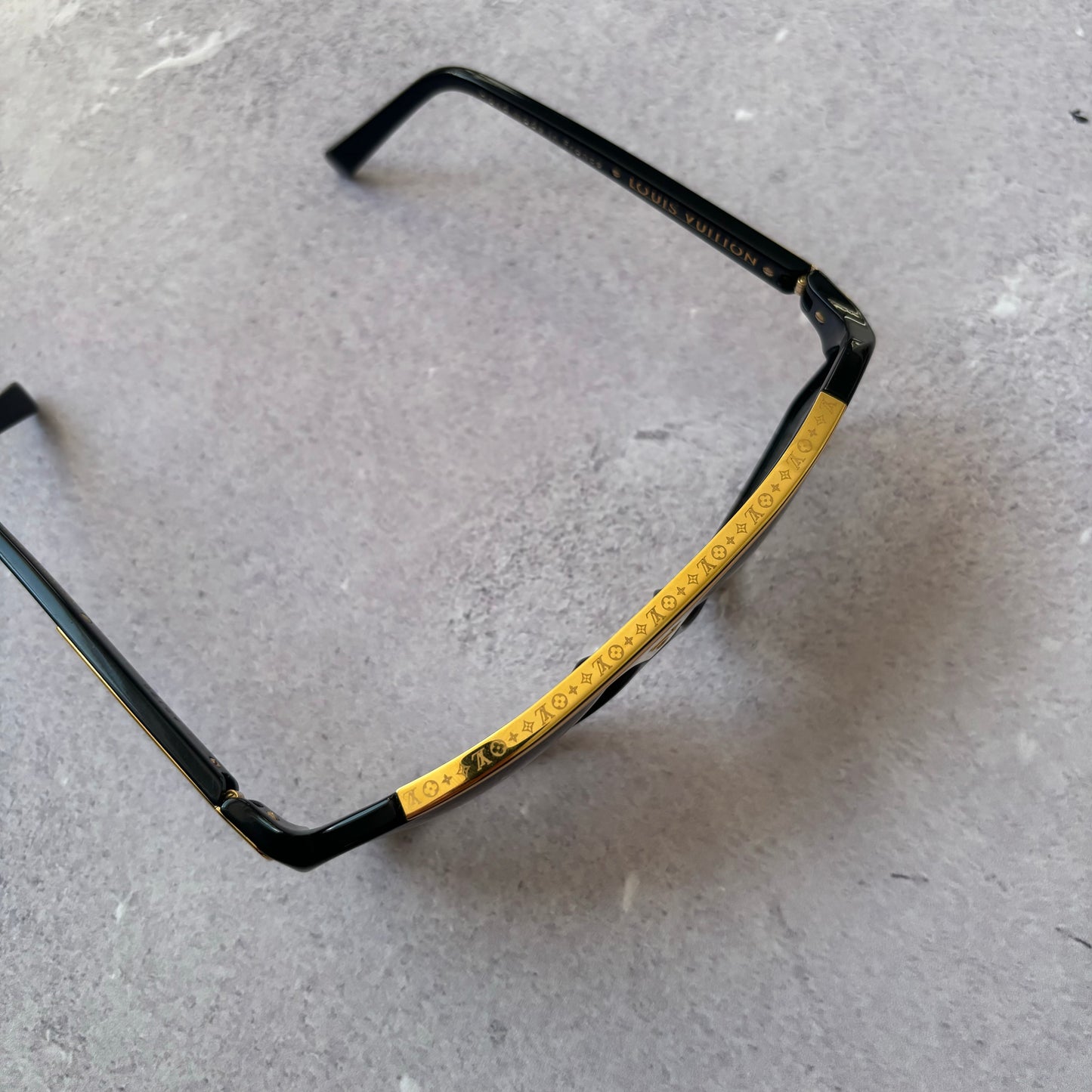 Louis Vuitton Evidence Sunglasses