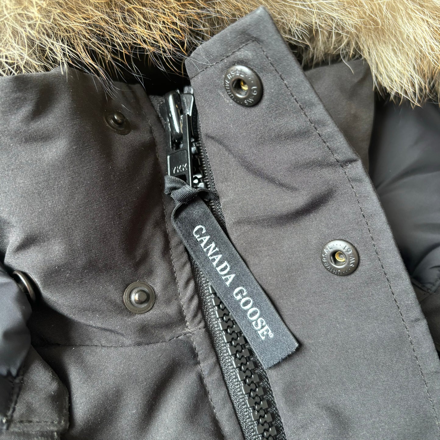 Canada Goose Wyndham Parka Jacket - Large