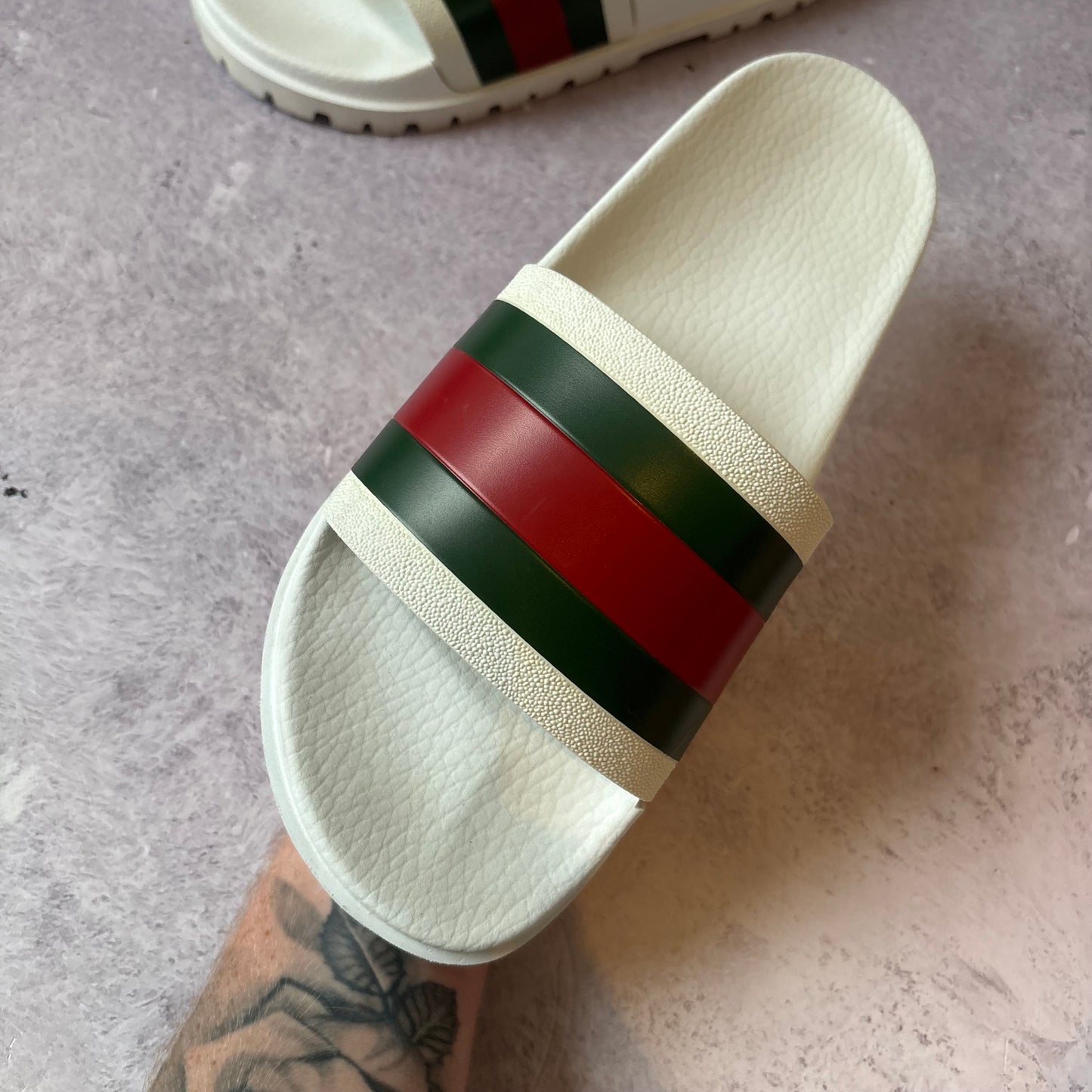 Gucci Web Sliders - UK 9