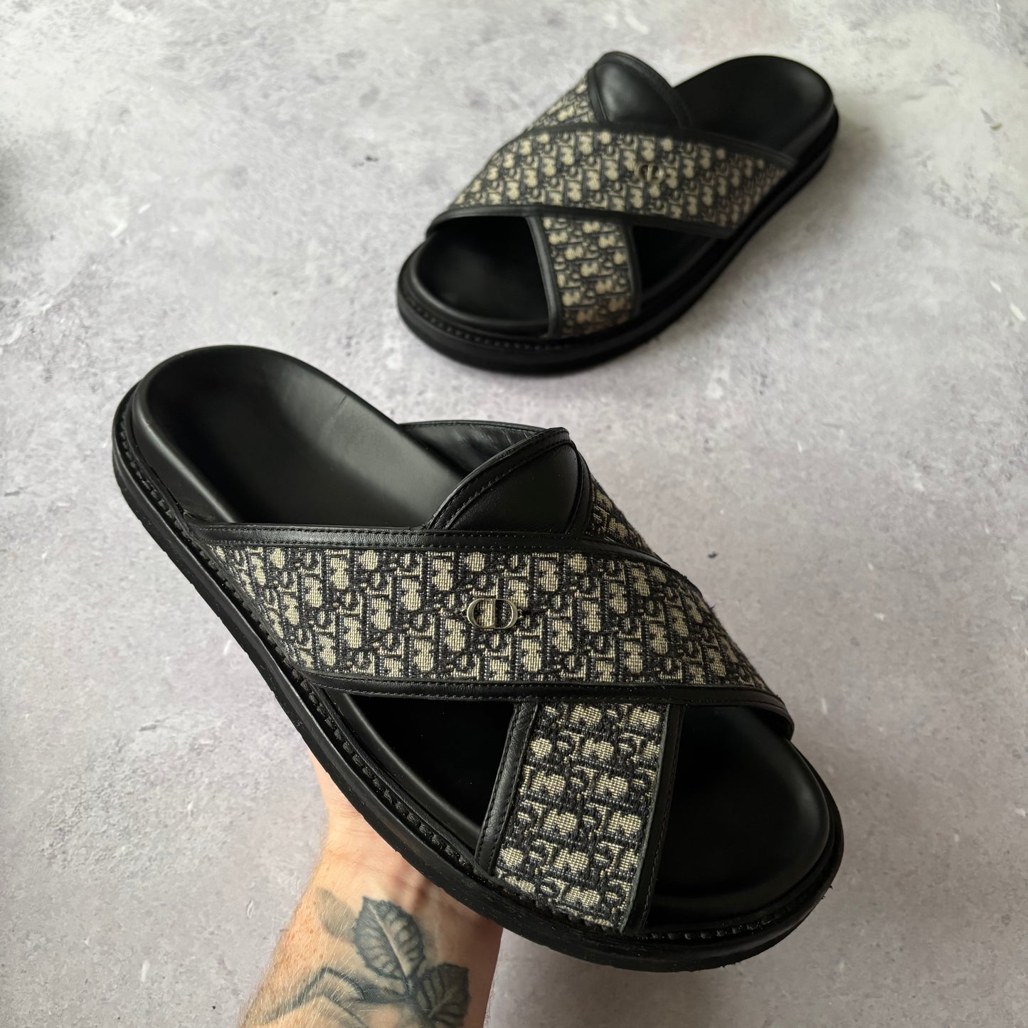 Dior Aqua Sliders - UK 9