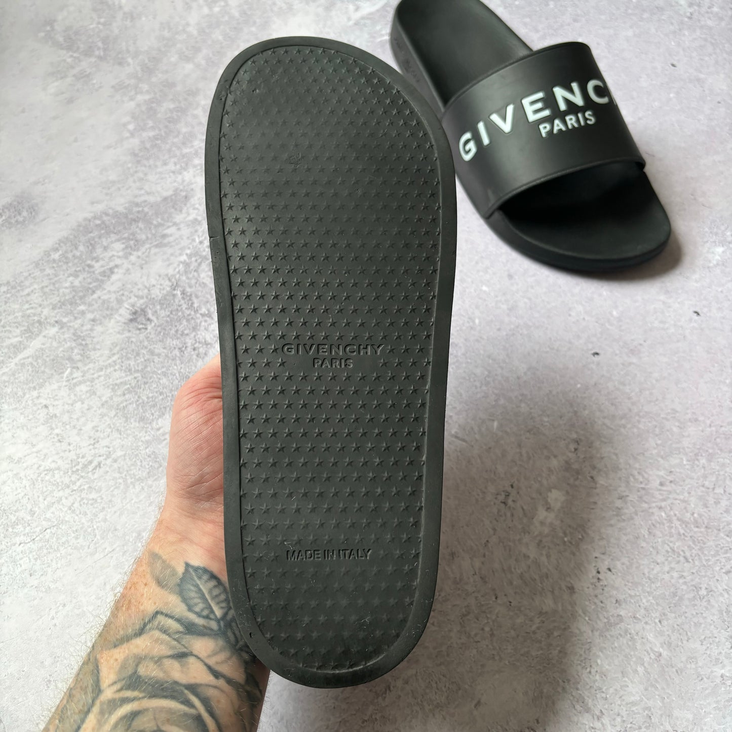 Givenchy Sliders - UK 9