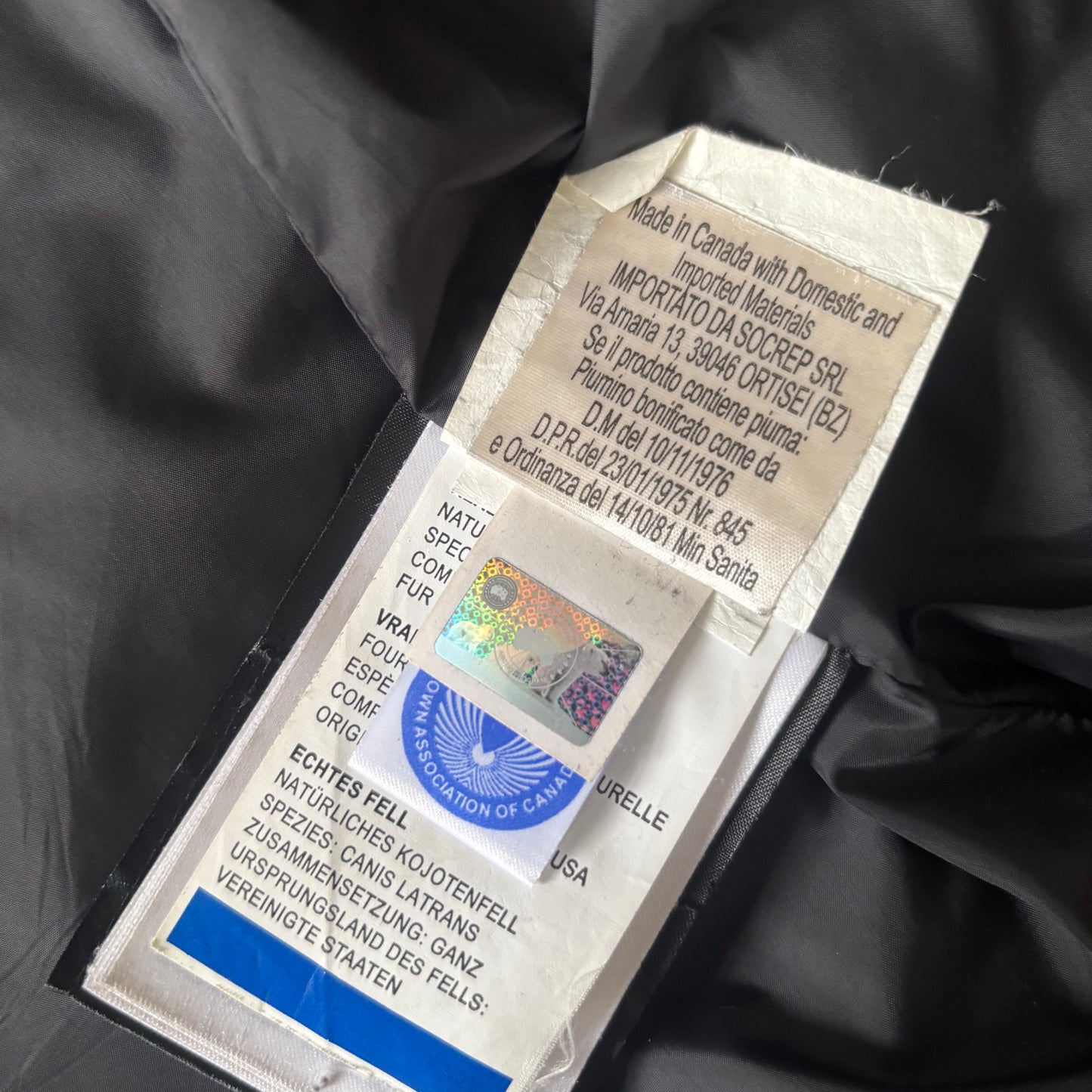 Canada Goose Wyndham Parka - Large