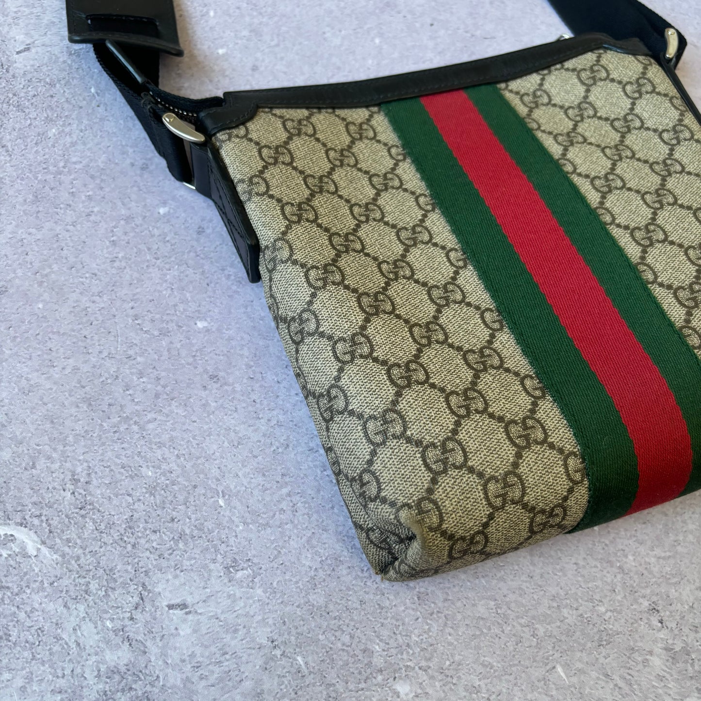 Gucci Messenger Bag