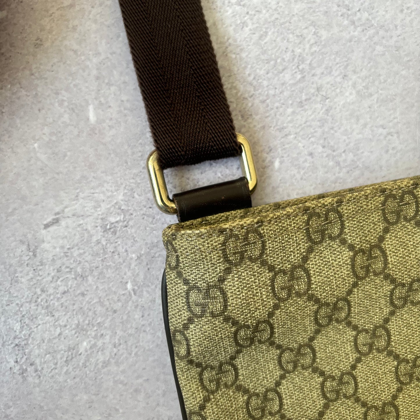 Gucci Messenger Bag
