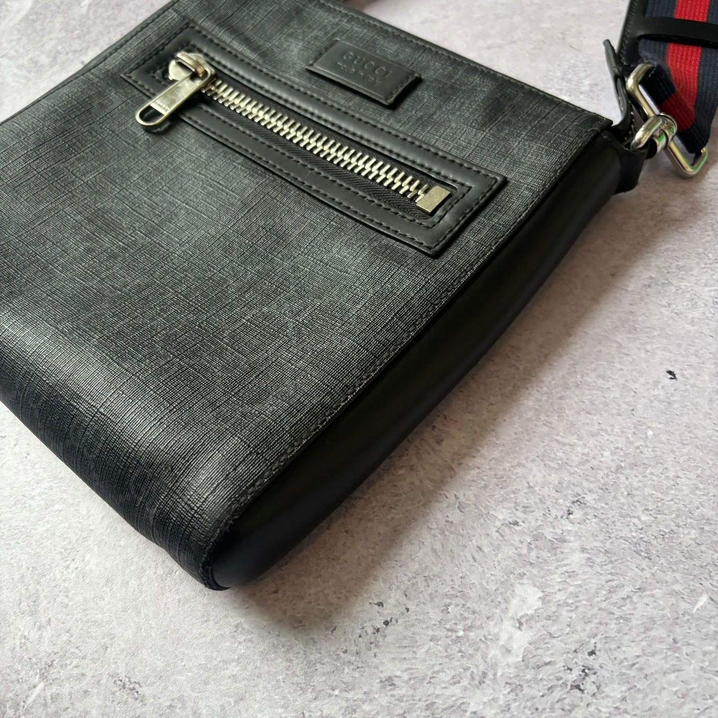 Gucci Messenger Bag