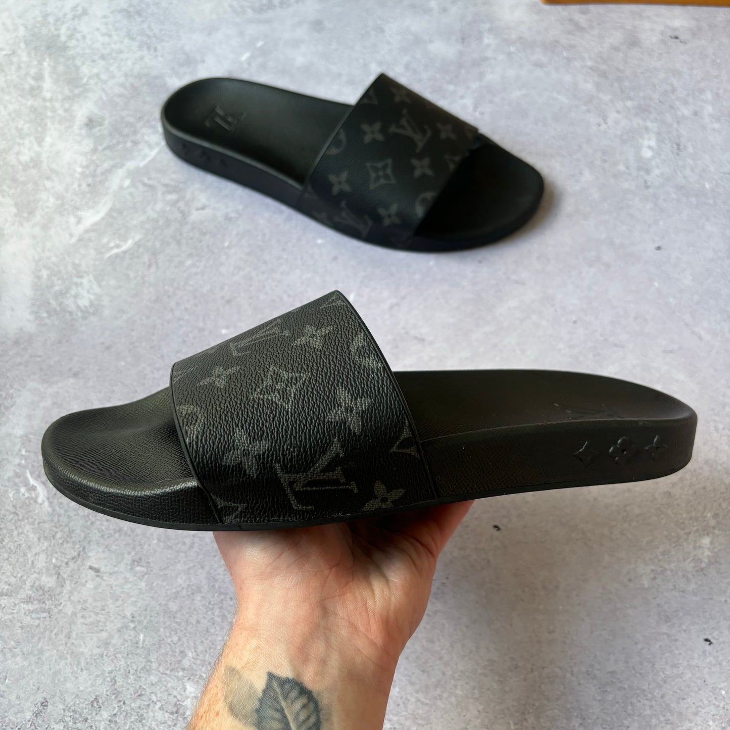 Louis Vuitton Waterfront Mule Sliders - UK 10.5
