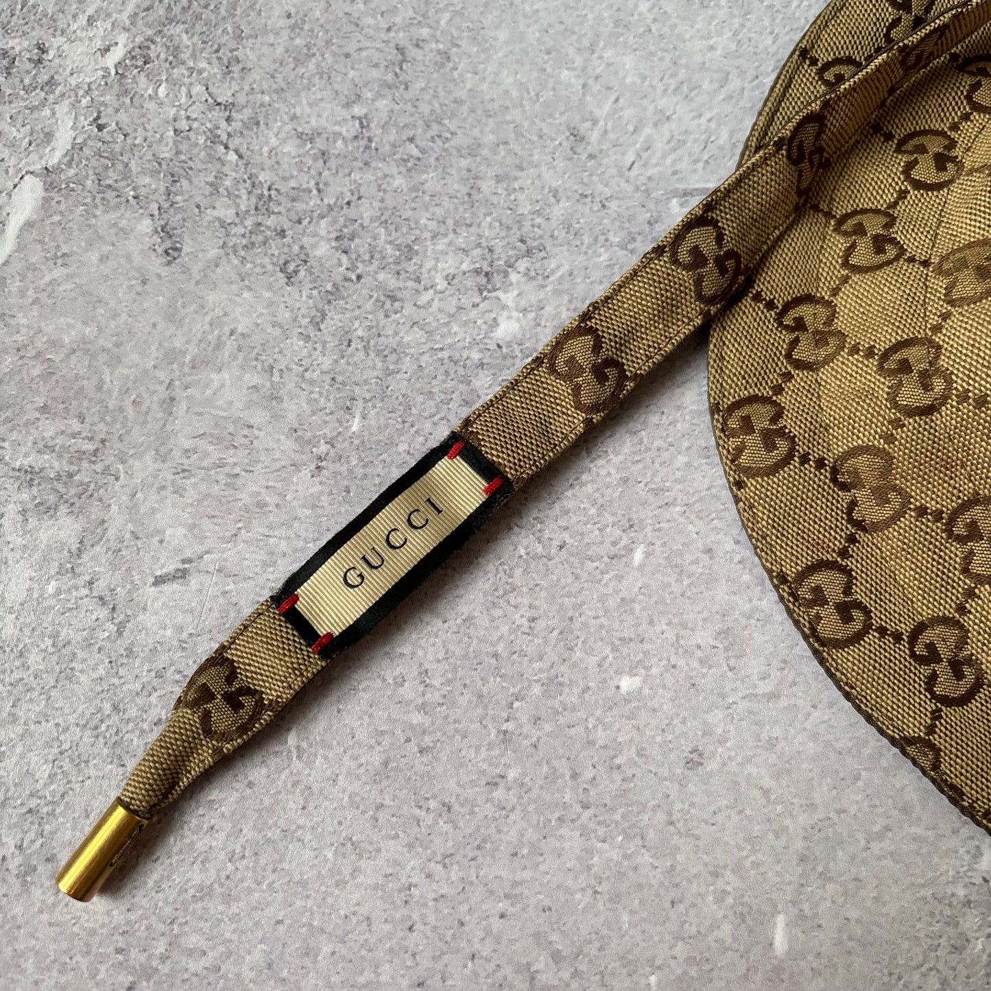 Gucci Bucket Hat (Reversible)