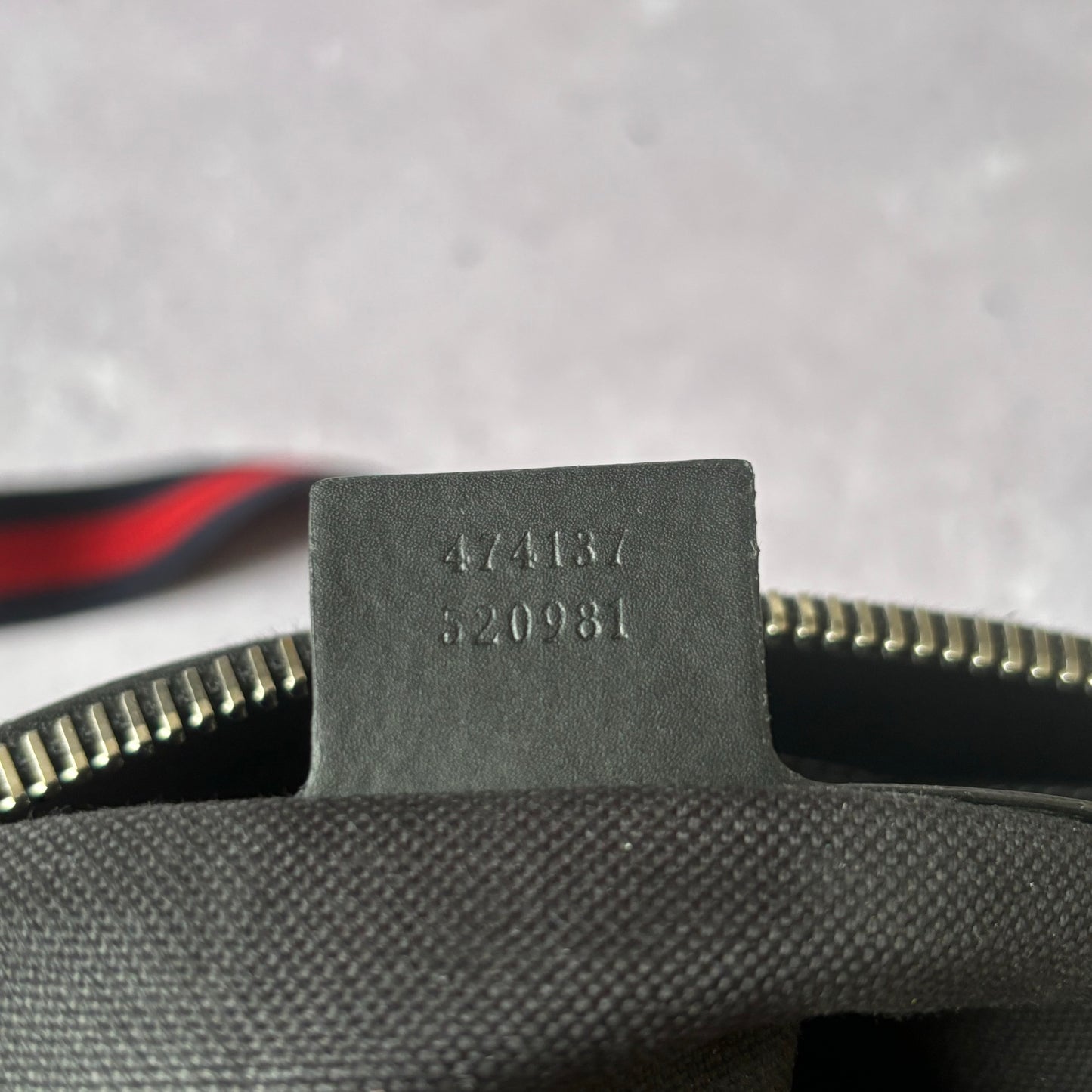 Gucci Messenger Bag
