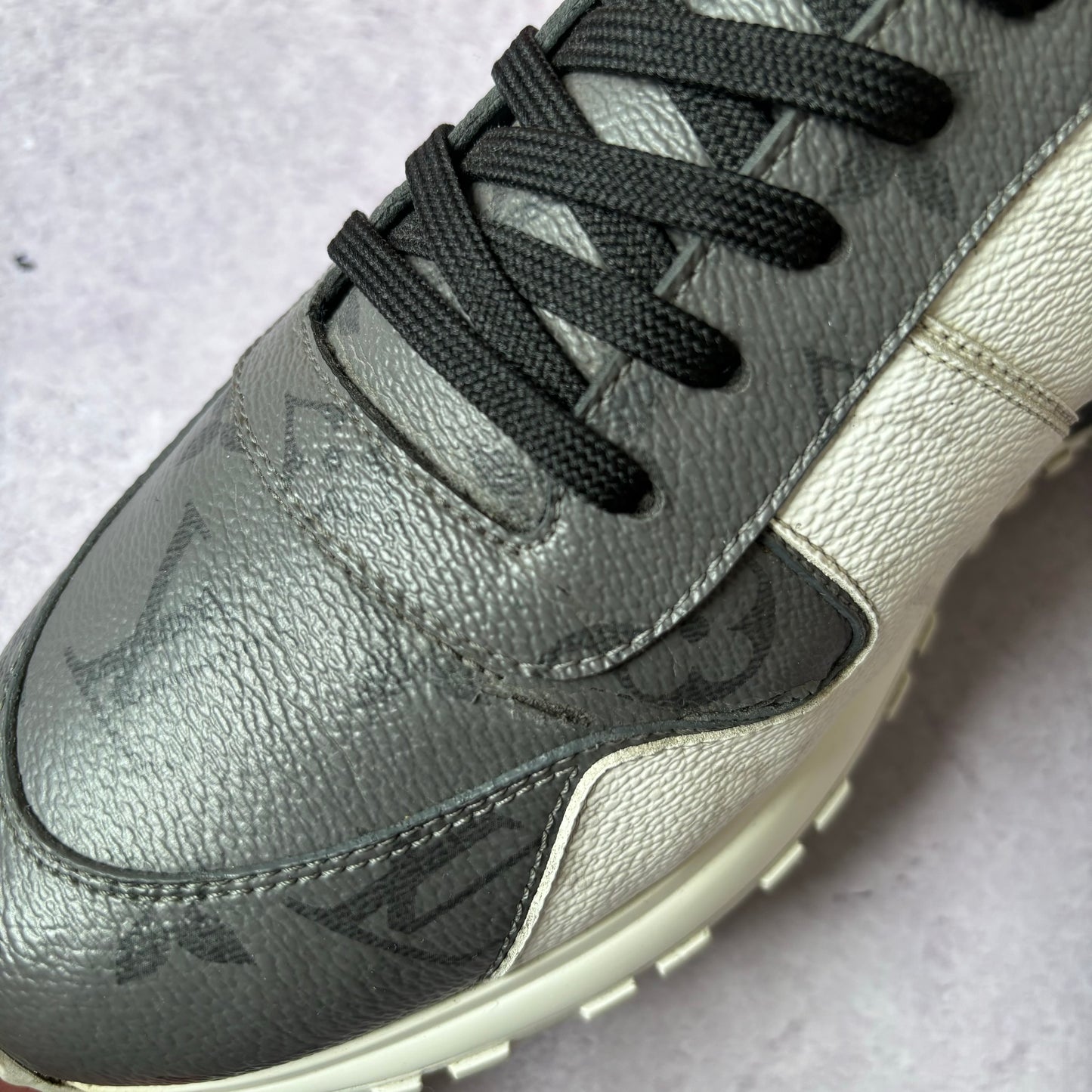 Louis Vuitton Runaway Trainers - UK 9.5