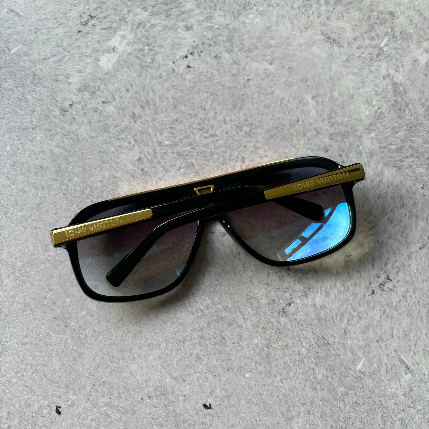 Louis Vuitton Evidence Sunglasses